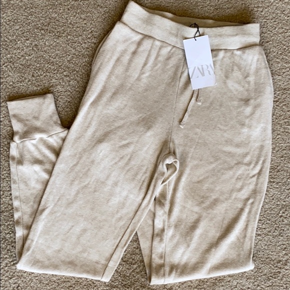 Zara Pants - 🆕 Zara Knit Jogger